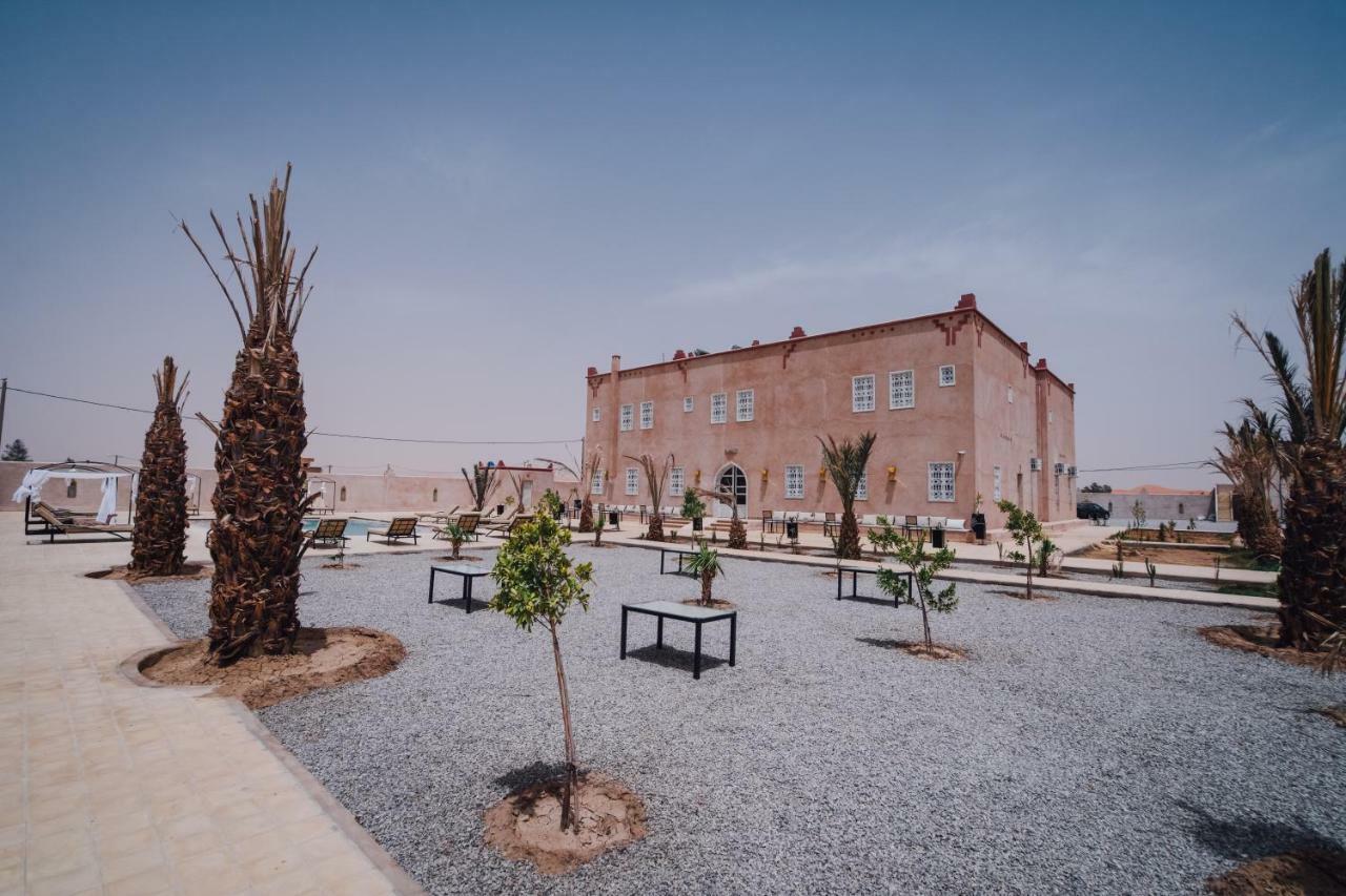 Riad Chebbi Мерзуга Экстерьер фото